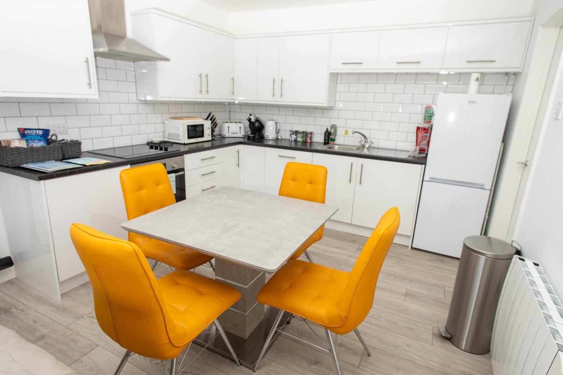 Pet Friendly Sea View Villa Millendreath Looe Chambre photo