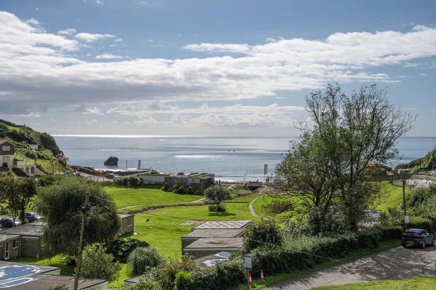 Pet Friendly Sea View Villa Millendreath Looe Extérieur photo
